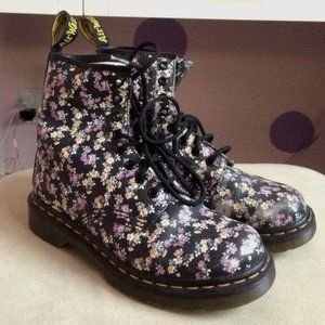 Dr. Martens 1460 W Black Mini Tydee Floral Print Boots Size 9